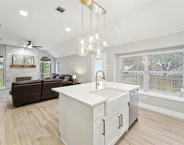 1841 Montana Sky Dr - Photo Thumbnail 15