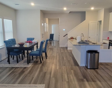 1850 Settlers Glen Dr - Photo Thumbnail 6