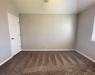110 Cotton Creek Way - Photo Thumbnail 21