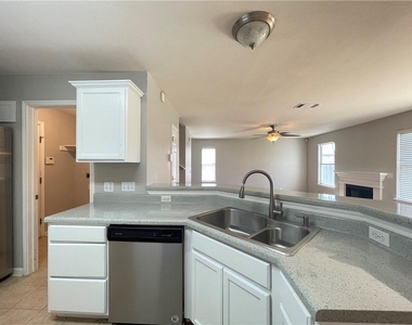 110 Cotton Creek Way - Photo Thumbnail 9
