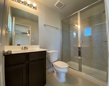 17926 Papaveri Way Way - Photo Thumbnail 21