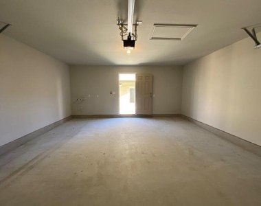17926 Papaveri Way Way - Photo Thumbnail 35