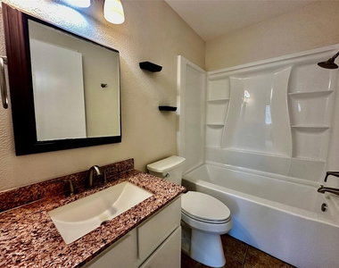11612 Fruitwood Pl - Photo Thumbnail 15