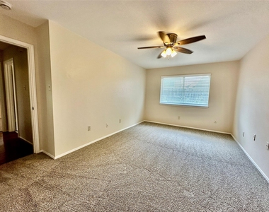 11612 Fruitwood Pl - Photo Thumbnail 14