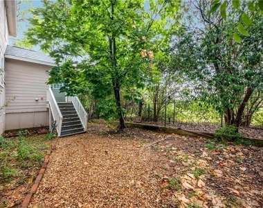 2809 E 22nd St - Photo Thumbnail 19