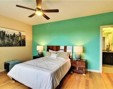 1900 Barton Springs Rd - Photo Thumbnail 15