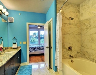 1900 Barton Springs Rd - Photo Thumbnail 12