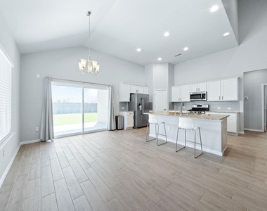 2412 Star Hill Ranch St - Photo Thumbnail 14