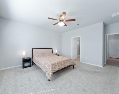 2412 Star Hill Ranch St - Photo Thumbnail 22