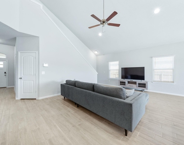2412 Star Hill Ranch St - Photo Thumbnail 11
