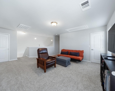 2412 Star Hill Ranch St - Photo Thumbnail 31