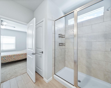 2412 Star Hill Ranch St - Photo Thumbnail 28