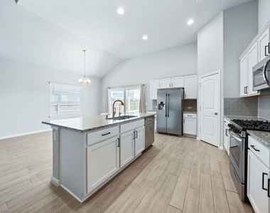 2412 Star Hill Ranch St - Photo Thumbnail 20