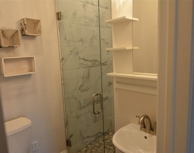 20975 Waterside Dr - Photo Thumbnail 14