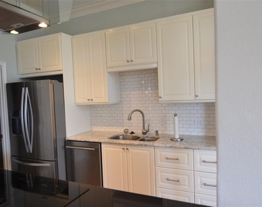 20975 Waterside Dr - Photo Thumbnail 6