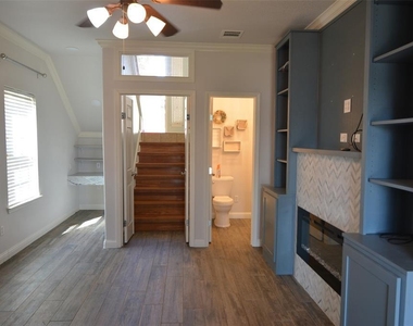 20975 Waterside Dr - Photo Thumbnail 25