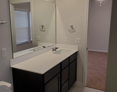 6404 Gunflint Dr - Photo Thumbnail 15