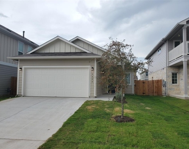 6404 Gunflint Dr - Photo Thumbnail 1