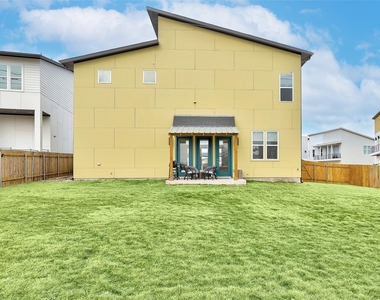 6317 Toscana Ave - Photo Thumbnail 33