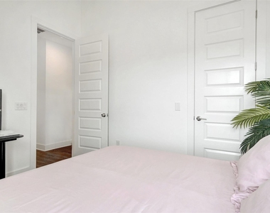 6317 Toscana Ave - Photo Thumbnail 28