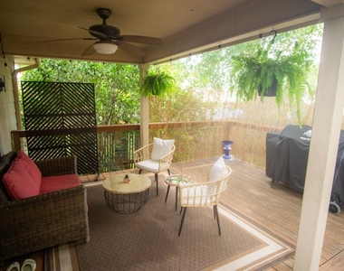 5209 English Glade Dr - Photo Thumbnail 14