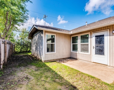 1110 Hyridge St - Photo Thumbnail 16