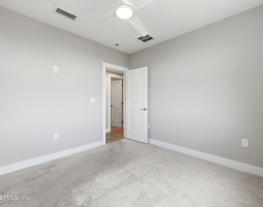 115 1st Street S - Photo Thumbnail 37