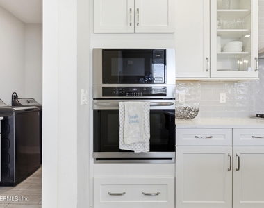 115 1st Street S - Photo Thumbnail 11