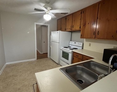 6340 Colgate Road - Photo Thumbnail 10