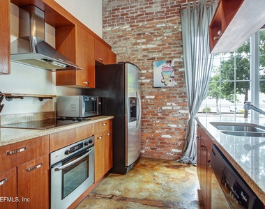 1050 Hendricks Avenue - Photo Thumbnail 17