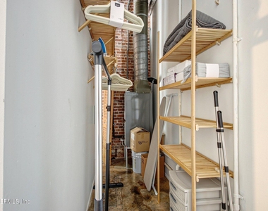 1050 Hendricks Avenue - Photo Thumbnail 24