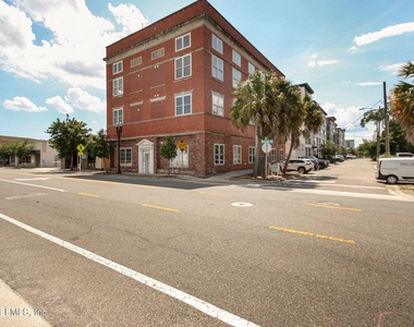 1050 Hendricks Avenue - Photo Thumbnail 3