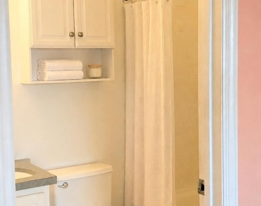 12311 Kensington Lakes Drive - Photo Thumbnail 6