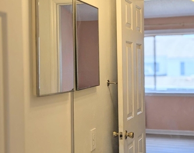 12311 Kensington Lakes Drive - Photo Thumbnail 6