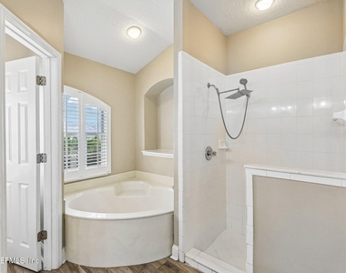 3954 Trail Ridge Road - Photo Thumbnail 32