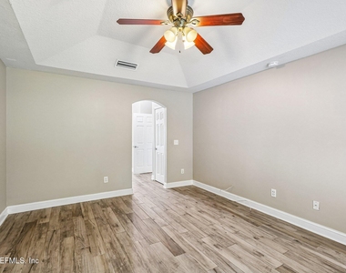 3954 Trail Ridge Road - Photo Thumbnail 28