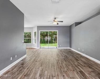 3954 Trail Ridge Road - Photo Thumbnail 9