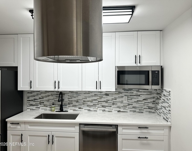 901 Ocean Boulevard - Photo Thumbnail 1