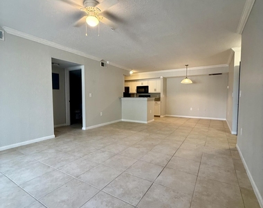 800 Boardwalk Drive - Photo Thumbnail 4