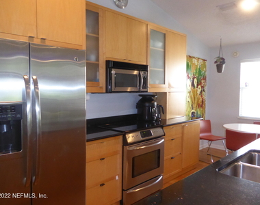 625 S 11th Avenue S - Photo Thumbnail 6