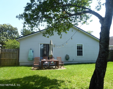 625 S 11th Avenue S - Photo Thumbnail 2