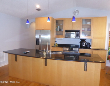 625 S 11th Avenue S - Photo Thumbnail 8