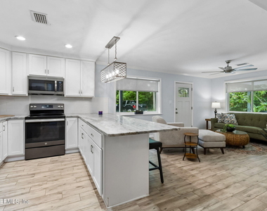 514 S 4th Street - Photo Thumbnail 11