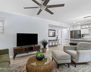 514 S 4th Street - Photo Thumbnail 5