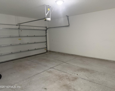 594 Cherry Elm Drive - Photo Thumbnail 13