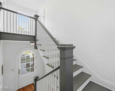 3110 Oak Street - Photo Thumbnail 12