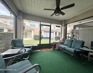 13497 Sunstone Street - Photo Thumbnail 18