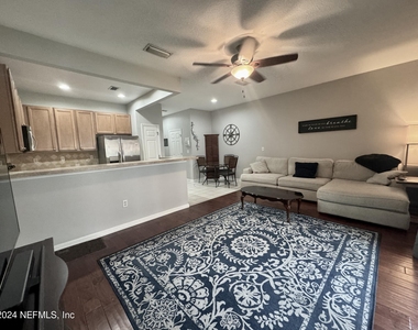 13497 Sunstone Street - Photo Thumbnail 9