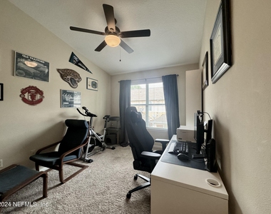 13497 Sunstone Street - Photo Thumbnail 15