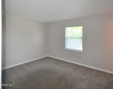 10930 Whitly Court - Photo Thumbnail 8